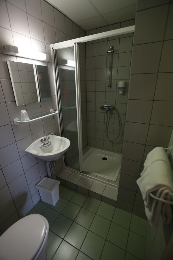 Gite-Hotel Le P'Tit Cham Le Mont-Dore Eksteriør bilde